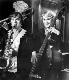 Manche mögen's heiß (mit Marilyn Monroe, Tony Curtis und Jack Lemmon)