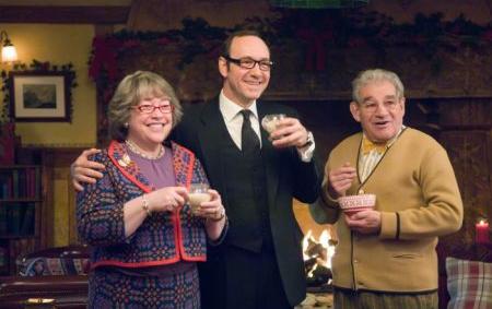 Die Gebr�der Weihnachtsmann mit Vince Vaughn, Paul Giamatti, Kathy Bates und Kevin Spacey